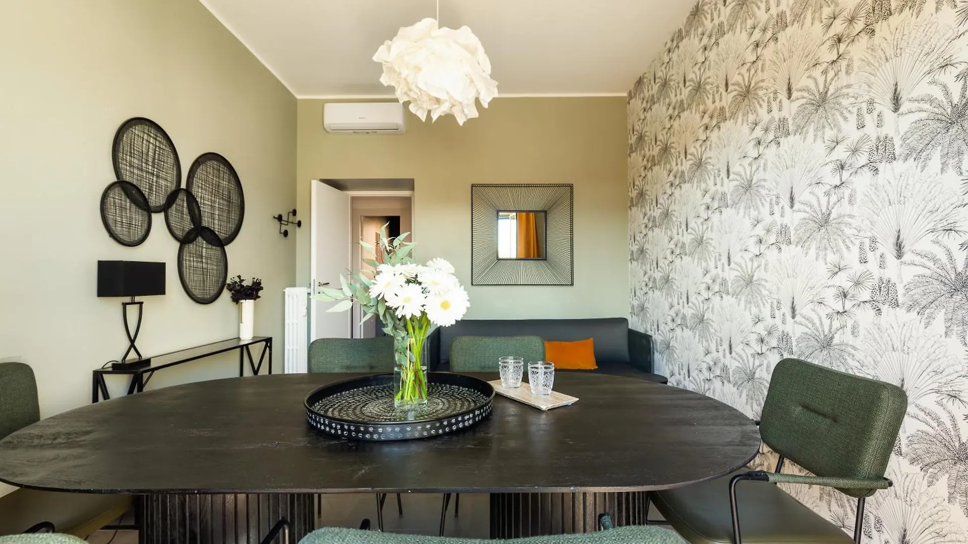 Cozy Apartment Gianicolense 3Bdr Rome 0*,  Italy